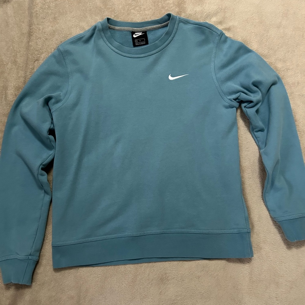 Nike Embroidered Sweatshirt | Blue | Medium
